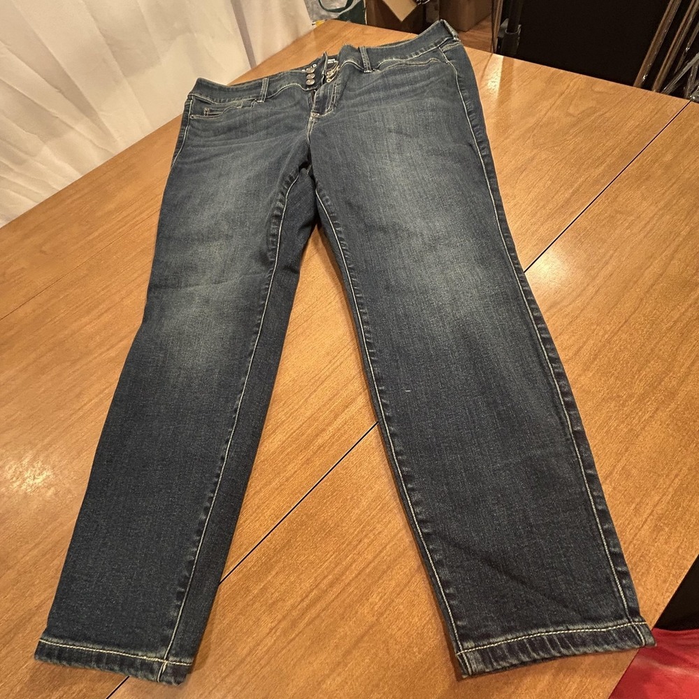 Torrid Jeans Womens 20XS Blue Super Soft Jegging Ankle Stretch Denim Medium Wash